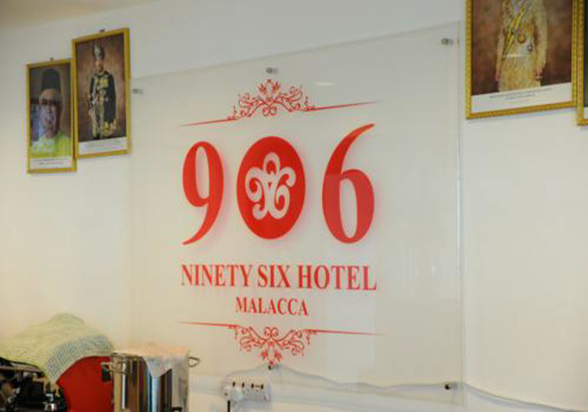 Oyo 1158 906 Airport Hotel Malacca Екстериор снимка